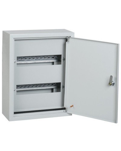 ЩРн-24з 395х310х120 IP31 GENERICA (MKM14-N-24-31-Z-G). Щит распределительный навесной с замком. GENERICA в Твери