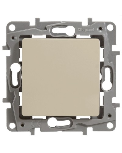 Выключатель 10AX-250В ETIKA, слоновая кость (672301). Выключатель. LegranD в Твери